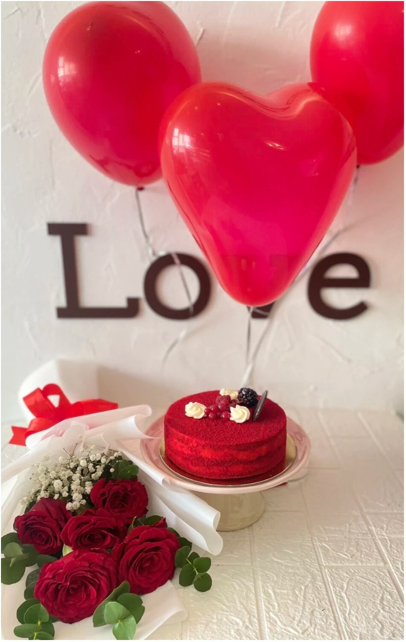 Love Combo  - Cake + 5 Roses + 3 Heart Balloons - PREORDER ONLY